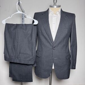 Kuppenheimer Suit Mens 42R 35x30 Grey Solid Wool Vintage 2-Button Professional